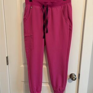 Figs Vibrant Pink Technical Collection